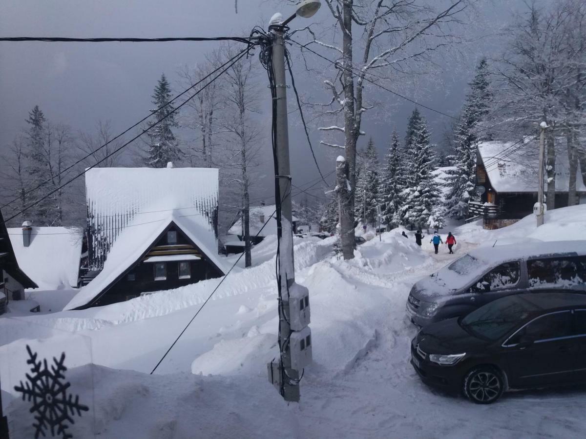 Apartments Artic 亚霍里纳 外观 照片